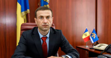 Проекты законов в парламенте хотят рассматривать только на румынском