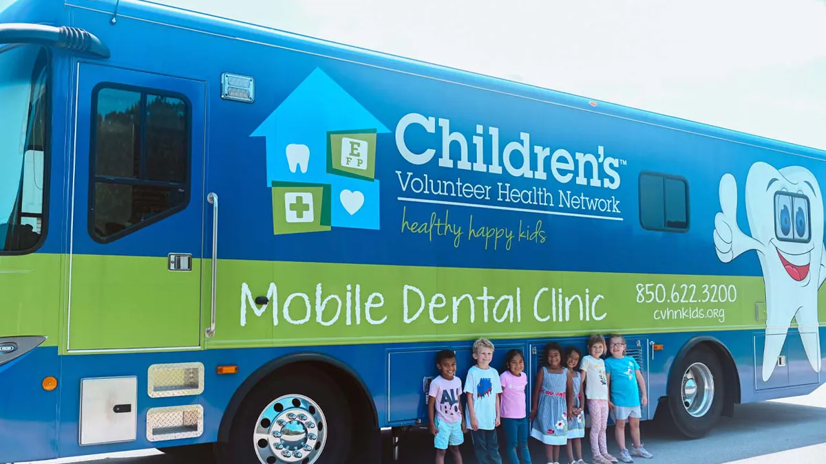 Мобильные стоматологи бесплатно осмотрят детей в Хынчештском районе