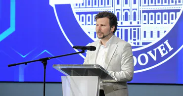 Учителям в Молдове дадут бессрочные степени с 2026 года