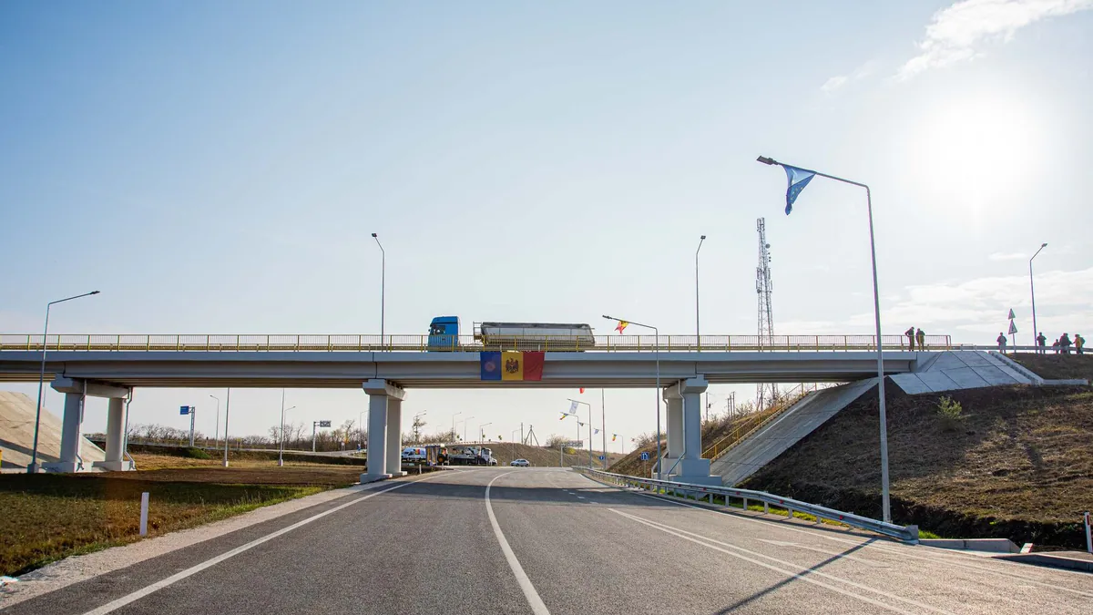 С 1 апреля в Молдове отменяют обязательный ближний свет фар