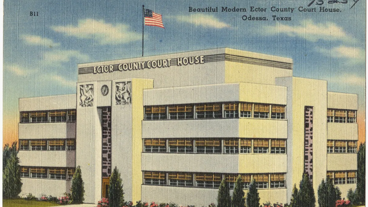 Гражданин Молдовы получил условный срок за взятку в $10 тысяч в Одессе