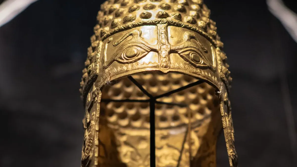 В Нидерландах обнаружили украденный румынский золотой шлем
