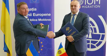 Таможня Молдовы усиливает контроль: правила пересылки посылок к Пасхе