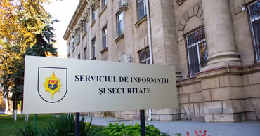 The sign and building of the Security and Intelligence Service of the Republic of Moldova.